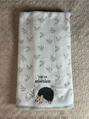 Parent's Choice Here for Adventure Hedgehog Baby Blanket Green Leaves White Leaf